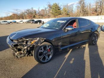  Salvage Kia Stinger