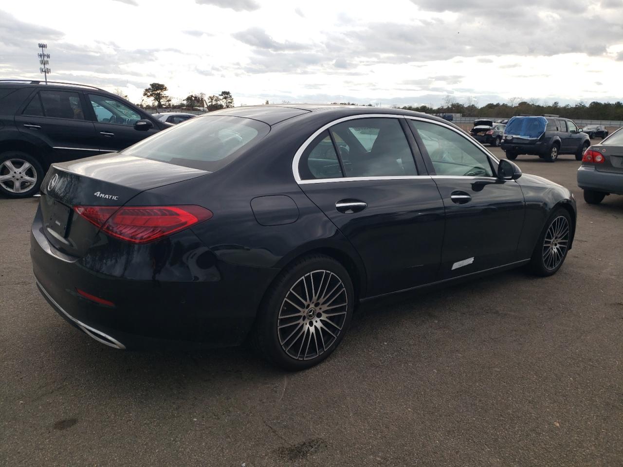 Mercedes-Benz C-Class 300 4matic Image 7