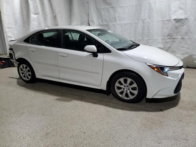 Toyota Corolla Le Image 10