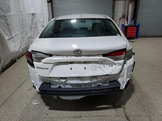 Toyota Corolla Le Image 9