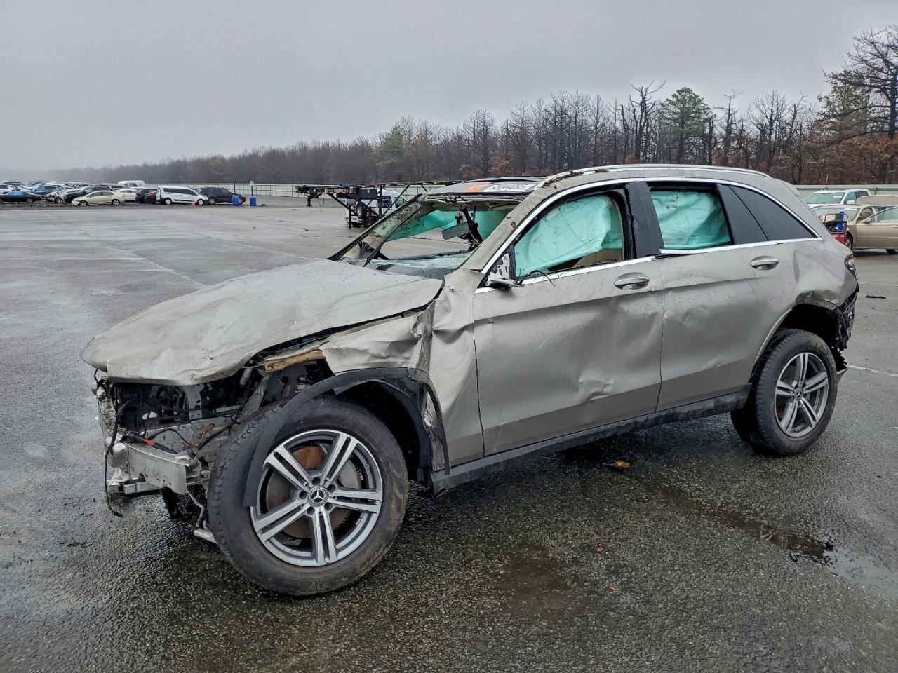 Mercedes-Benz GLC 300 Image 1