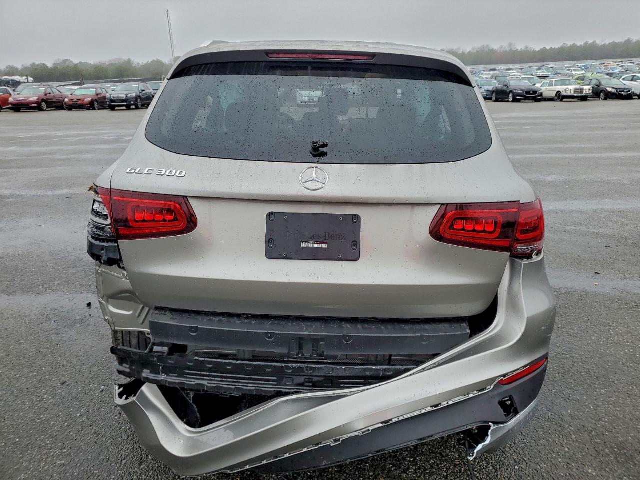 Mercedes-Benz GLC 300 Image 3