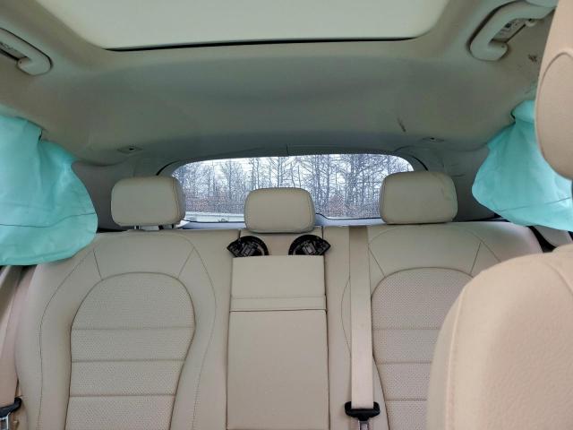 Mercedes-Benz GLC 300 Image 12