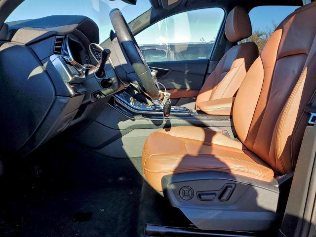 Audi Q7 Premium Plus Image 9