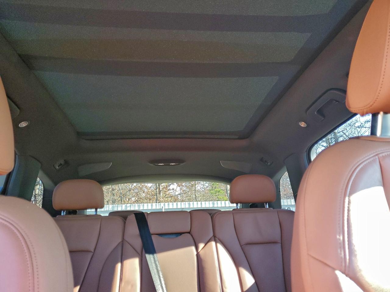 Audi Q7 Premium Plus Image 11