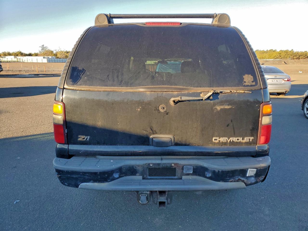 Chevrolet Suburban K1500 Image 8