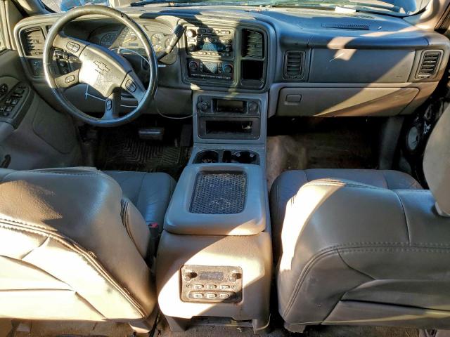 Chevrolet Suburban K1500 Image 6