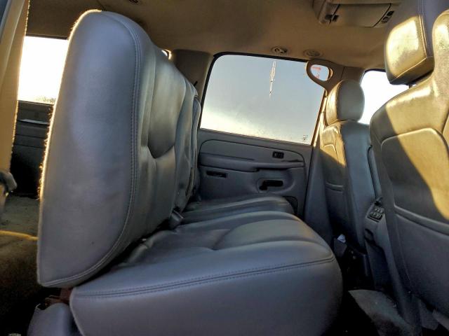 Chevrolet Suburban K1500 Image 9