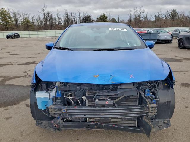 Nissan Versa Sv Image 4