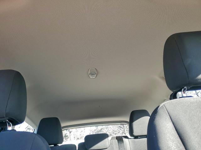 Ford Escape S Image 11