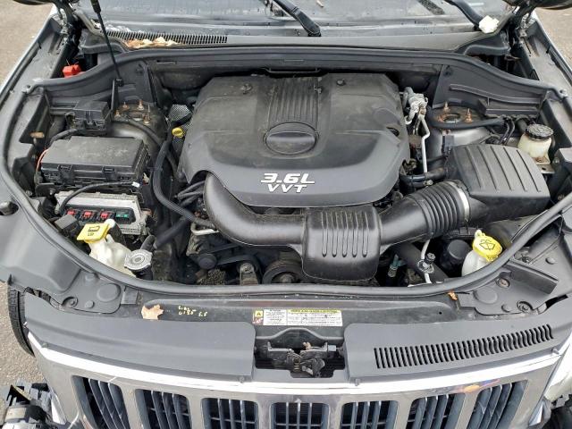 Jeep Grand Cherokee Laredo Image 13