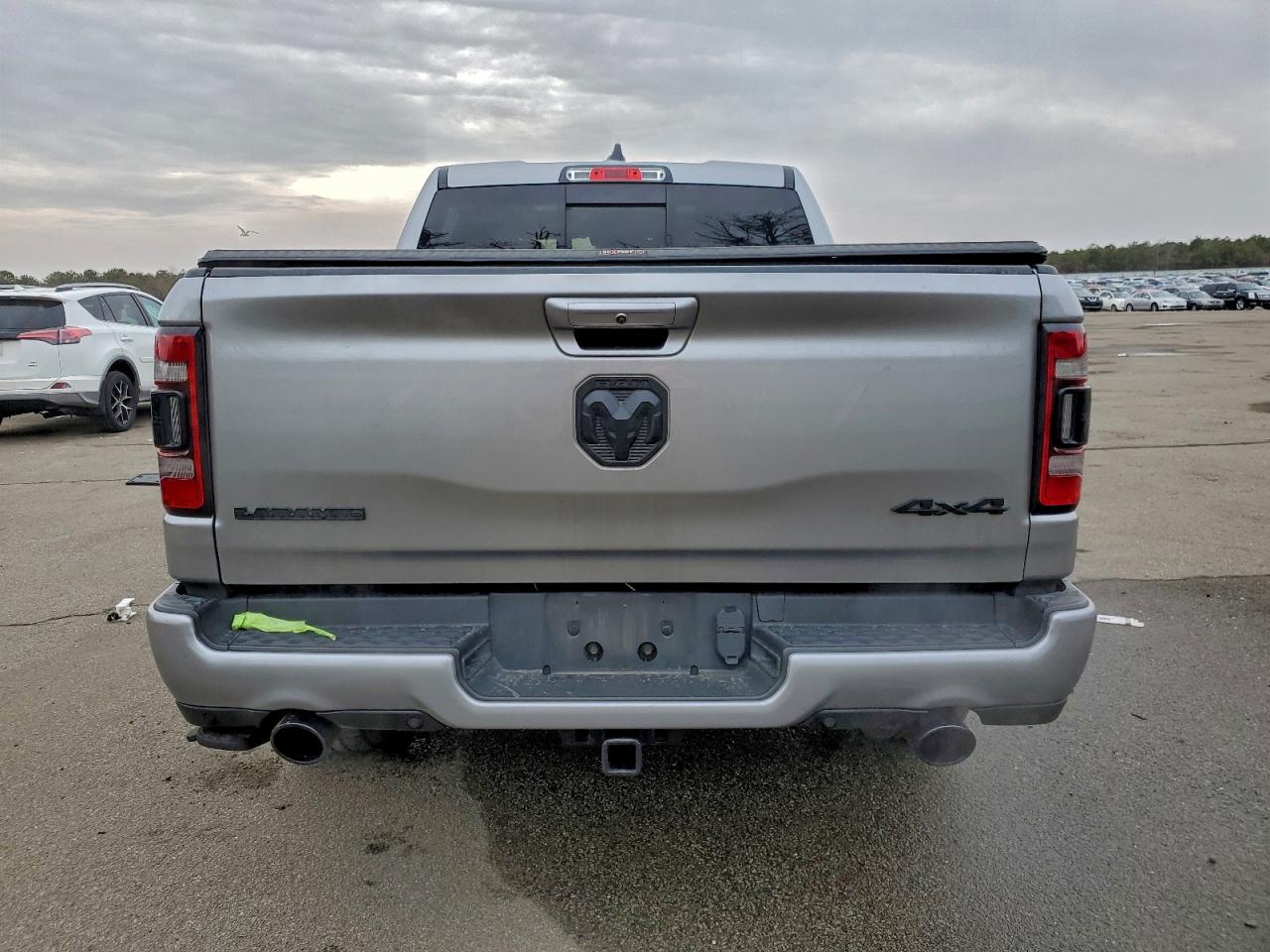 Ram 1500 Laramie Image 8