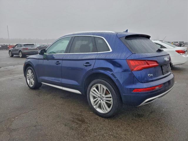 Audi Q5 Premium Plus Image 2