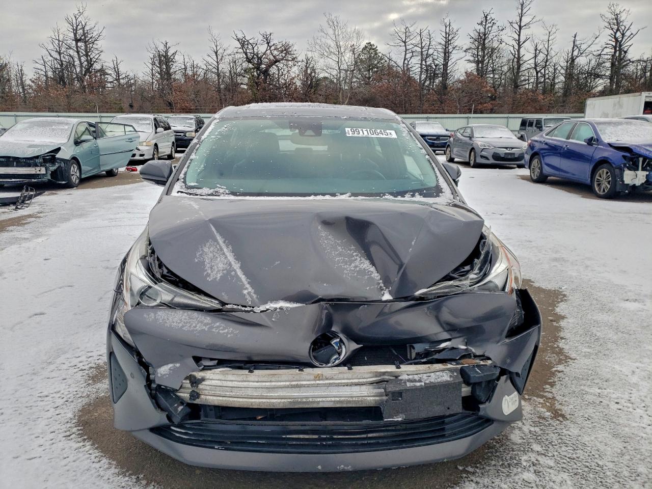 Toyota Prius Image 9