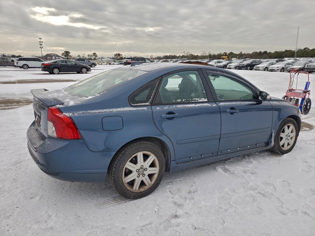 Volvo S40 2.4i Image 3