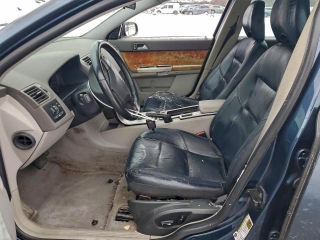 Volvo S40 2.4i Image 11