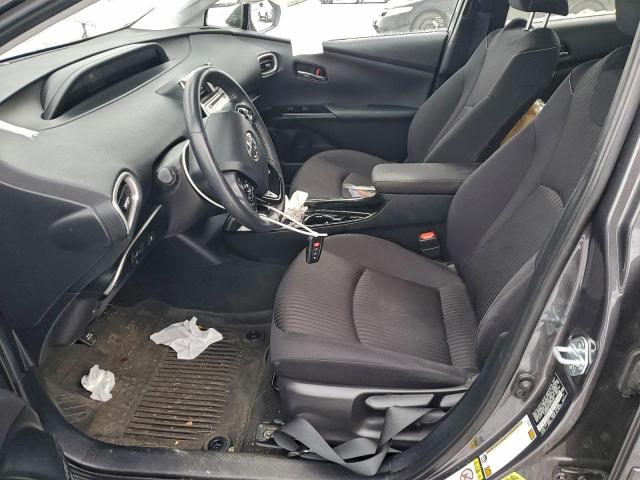 Toyota Prius Le Image 6