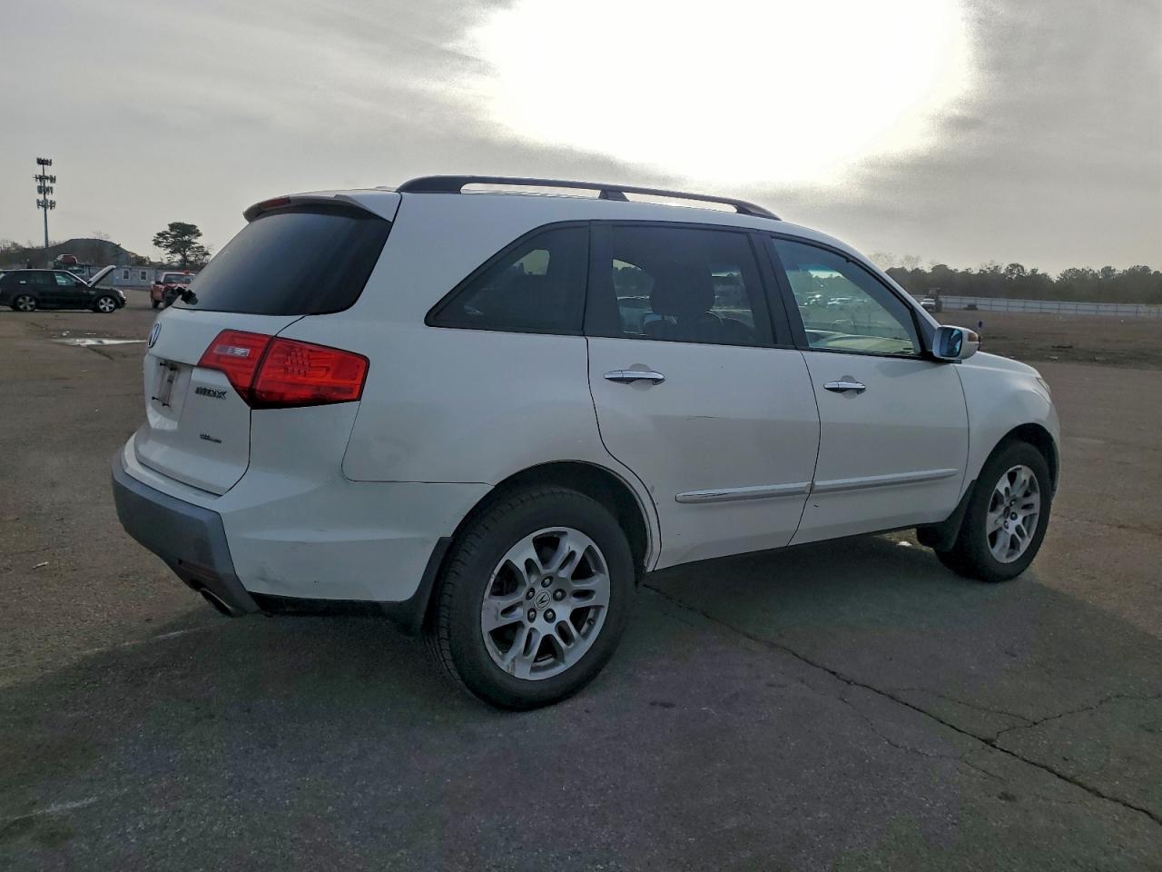 Acura MDX Image 2