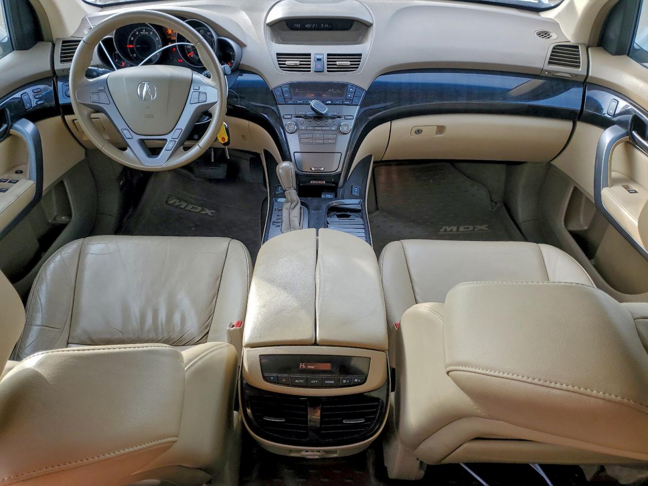 Acura MDX Image 10