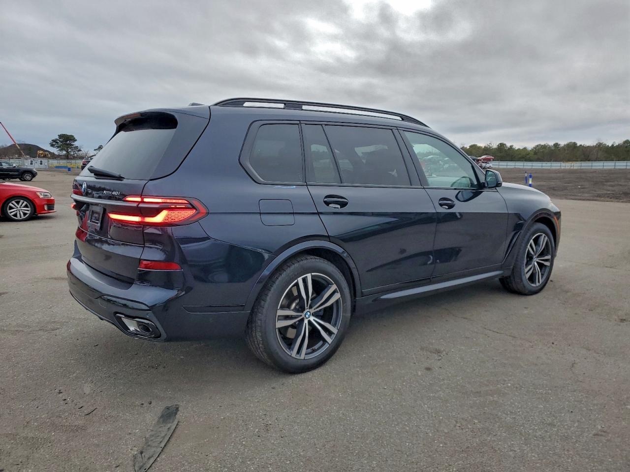 BMW X Series Xdrive40i Image 2