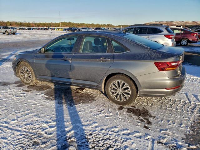 Volkswagen Jetta S Image 12