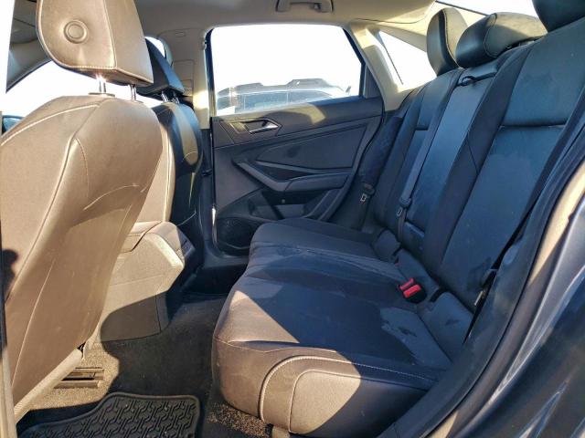 Volkswagen Jetta S Image 9