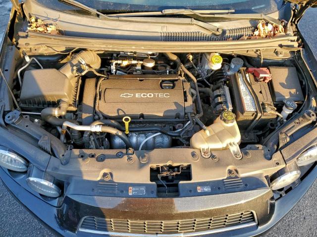 Chevrolet Sonic Lt Image 9