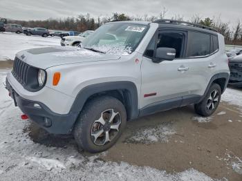  Salvage Jeep Renegade