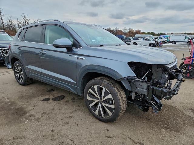 Volkswagen Taos Se Image 8